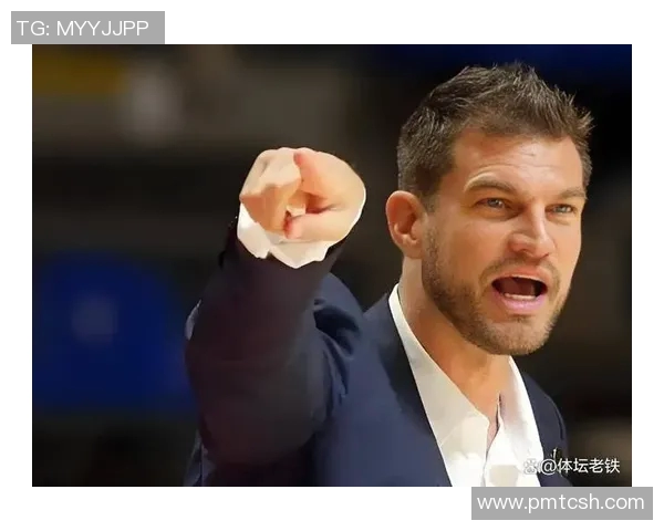 圣安东尼奥马刺队西部排名断崖式下滑,防守崩盘引发换帅呼声,斯普利特帅位堪忧 圣安东尼奥马刺队西部排名断崖式下滑,防守崩盘引发换帅呼声,斯普利特帅位堪忧